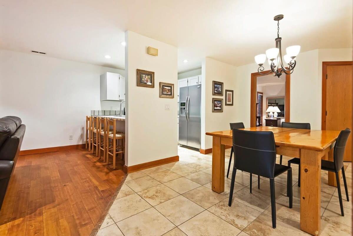 Stunning Location 2Bdr Condo Retreat بارك سيتي المظهر الخارجي الصورة